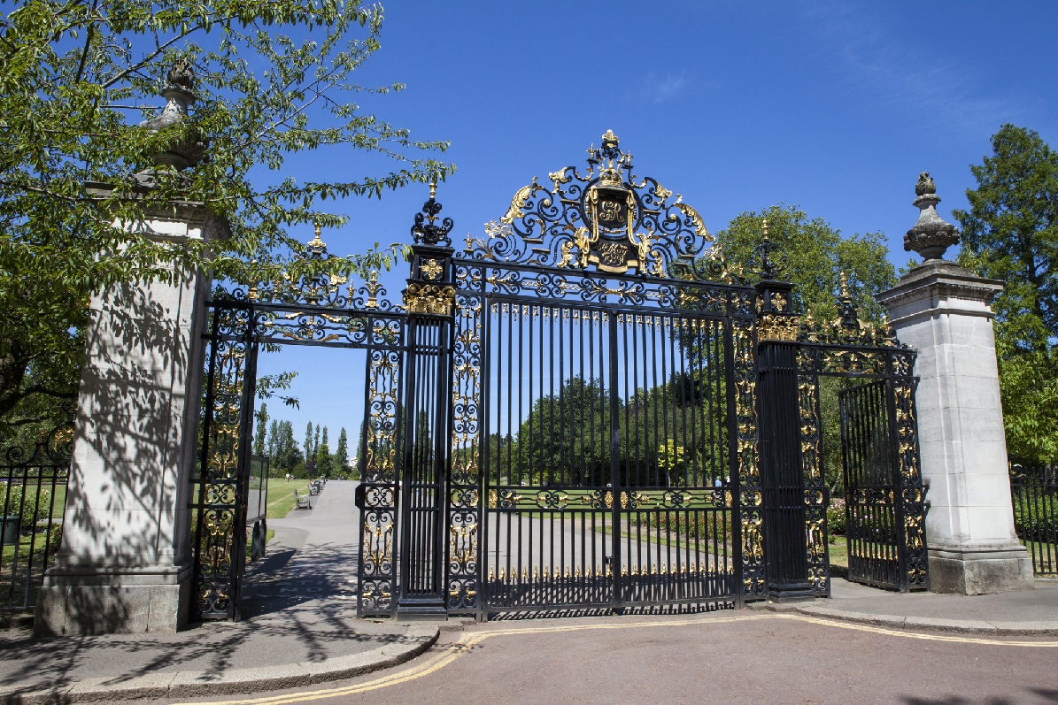 Regent’s Park Rubbish Disposal Services