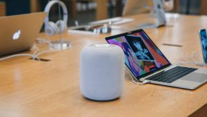 Apple products including wireless speakers, laptops and phones in the official Apple Store.